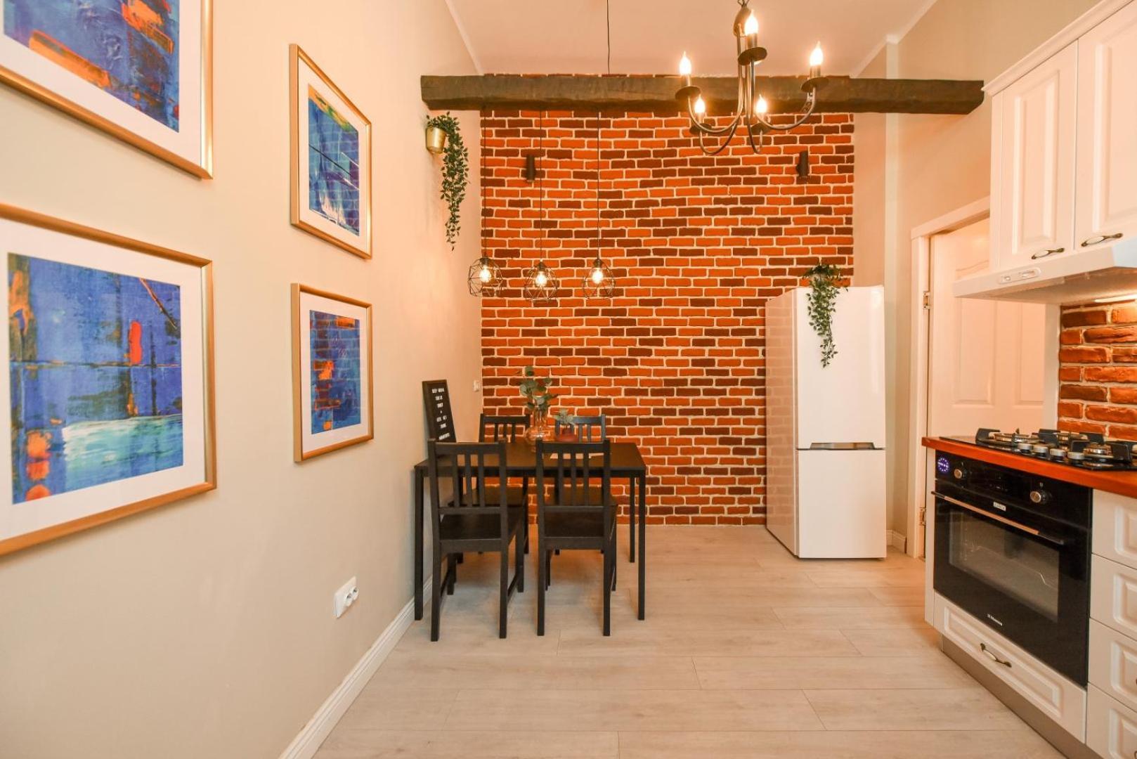Elegant Studio - Urban Escape In Bucarest Esterno foto